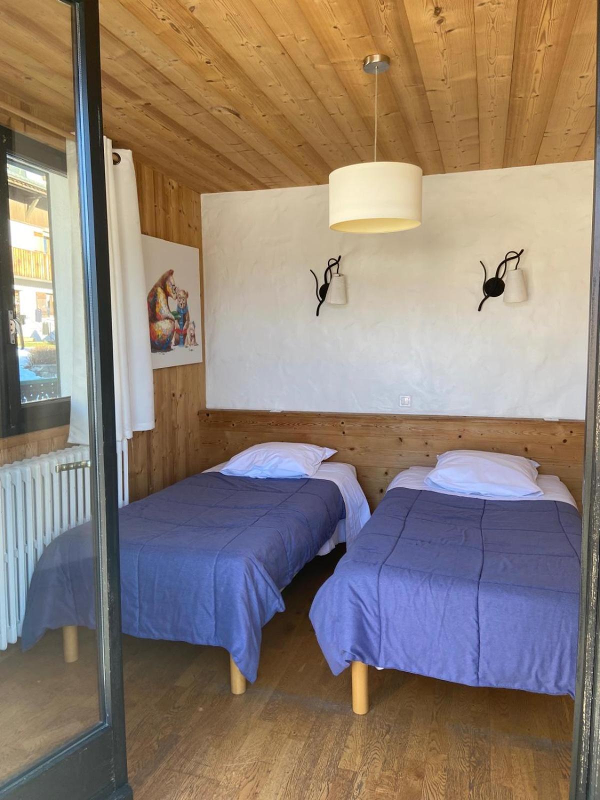 Chalet Fleur Des Alpes เลส์เฌต์ ภายนอก รูปภาพ