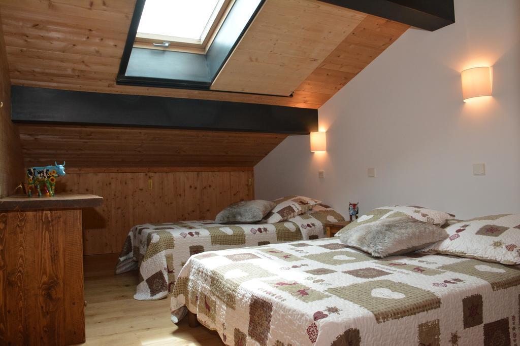 Chalet Fleur Des Alpes เลส์เฌต์ ภายนอก รูปภาพ