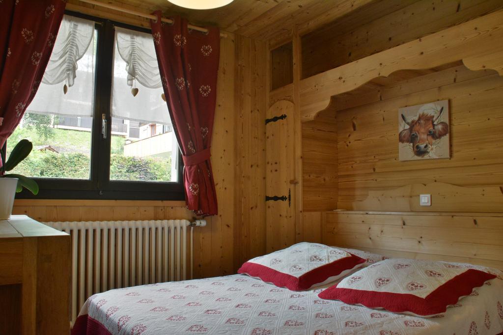 Chalet Fleur Des Alpes เลส์เฌต์ ภายนอก รูปภาพ